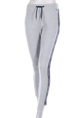 Спортно долнище Tommy Hilfiger - Mania Спортно долнище Tommy Hilfiger