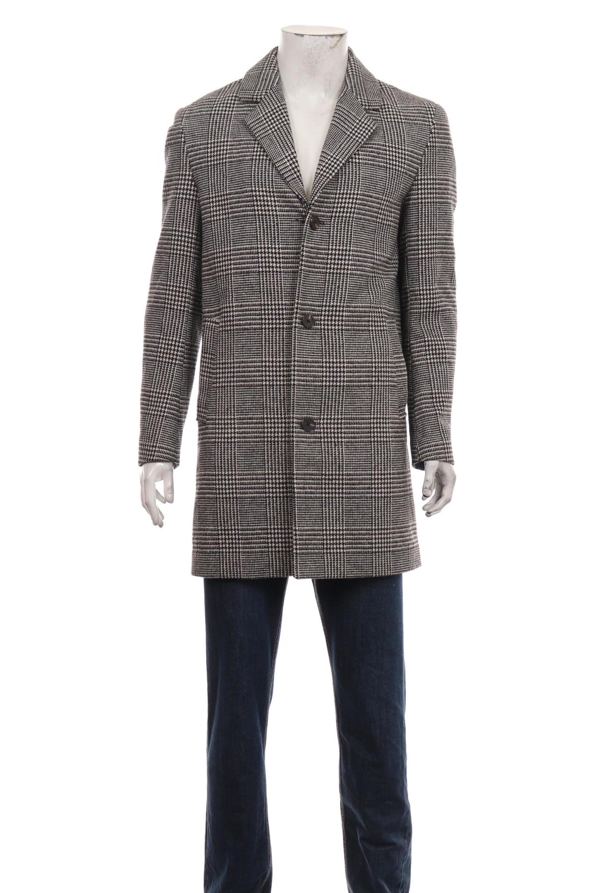 Зимно палто JACK & JONES1