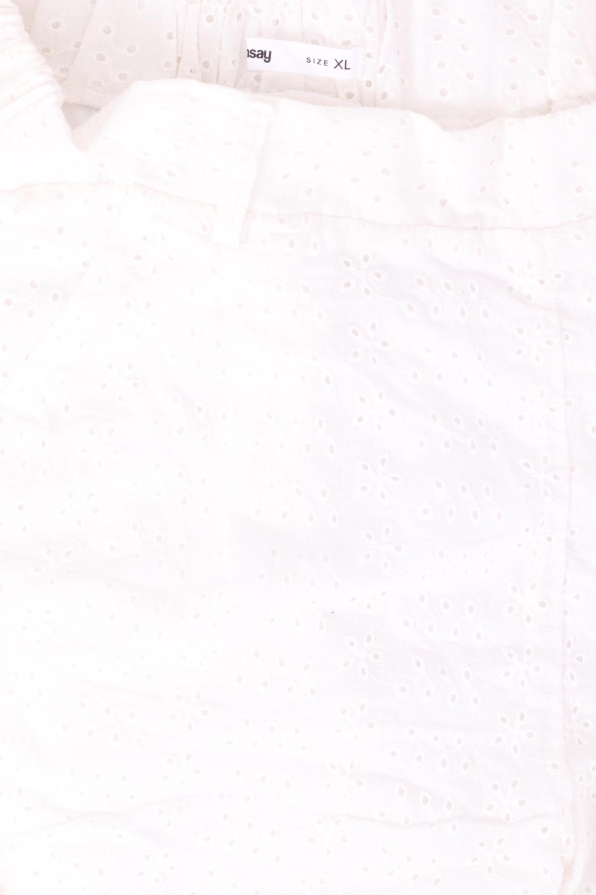 Къси панталони SINSAY3