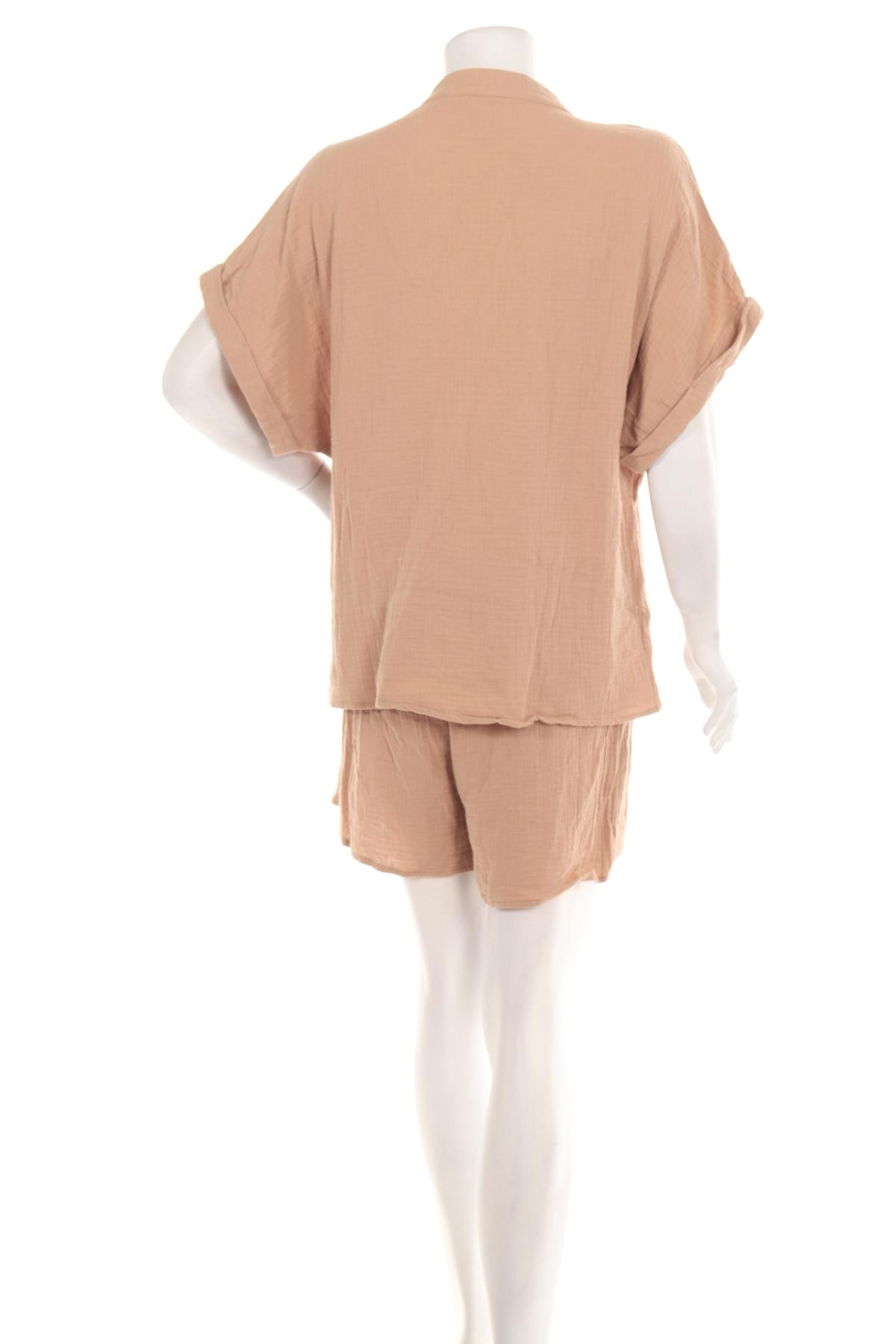 Костюм с панталон SHEIN2