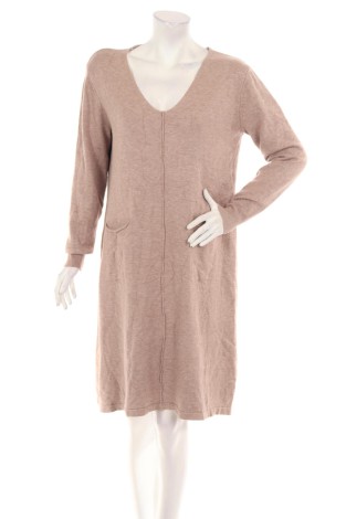 Ежедневна рокля NO NAME