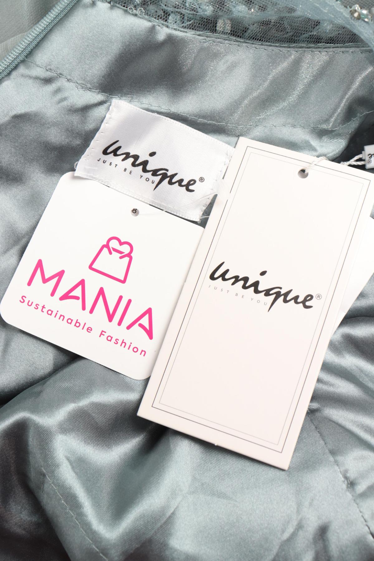 Бална рокля UNIQUE3