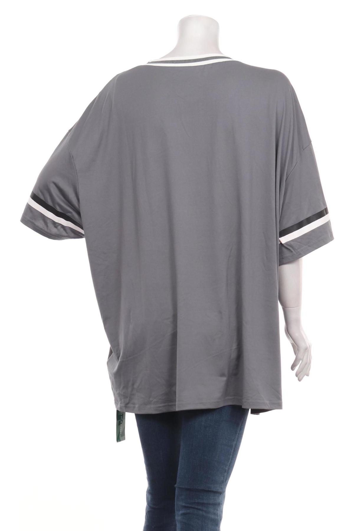 Спортна тениска SHEIN2