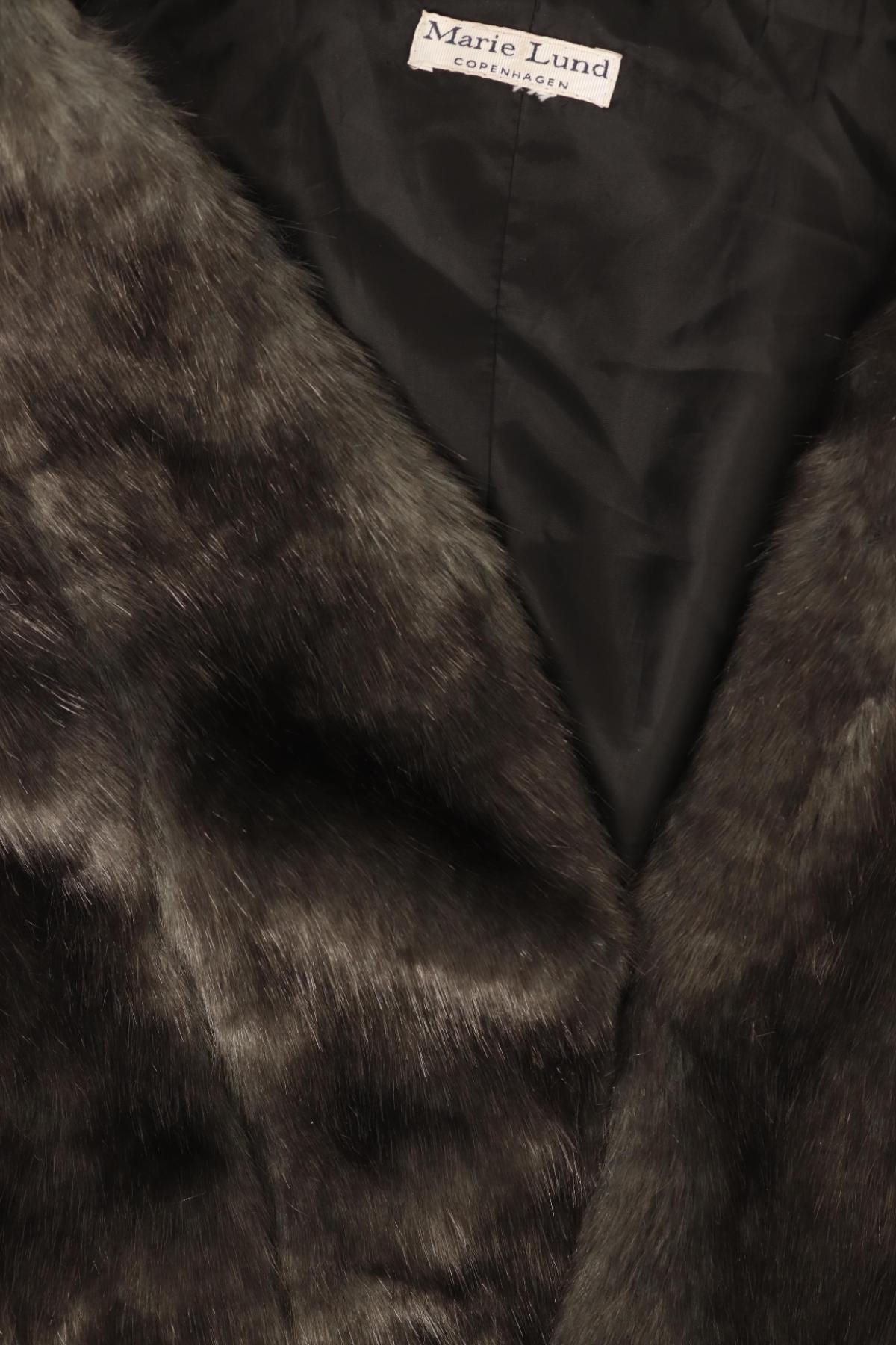 Елек с косъм MARIE LUND3