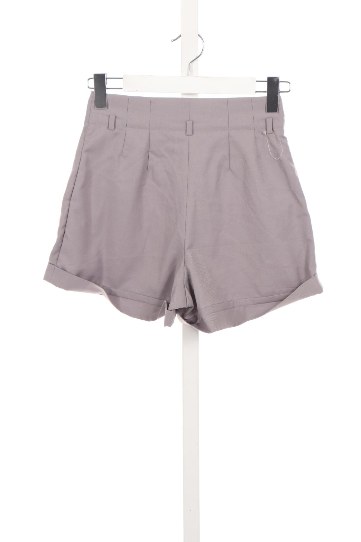 Къси панталони VERO MODA2