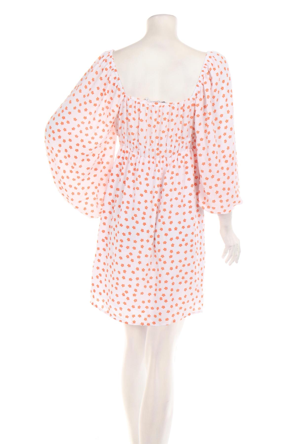 Ежедневна рокля NA-KD2