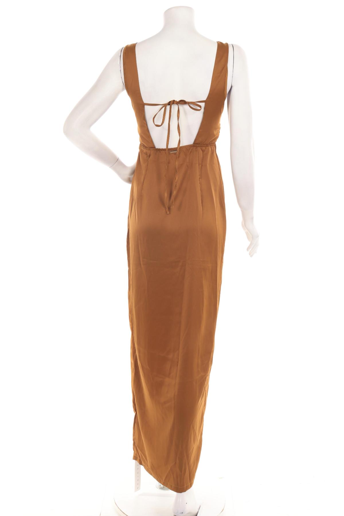 Официална рокля NO NAME2