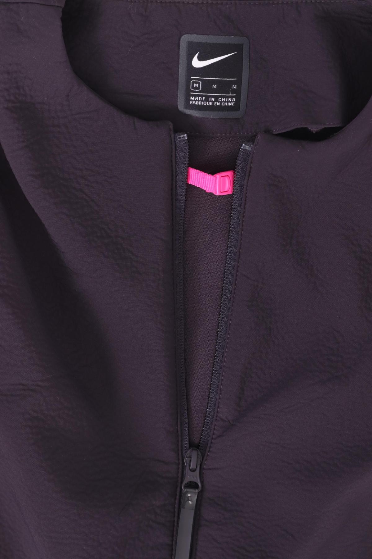 Пролетно/Есенно яке NIKE3