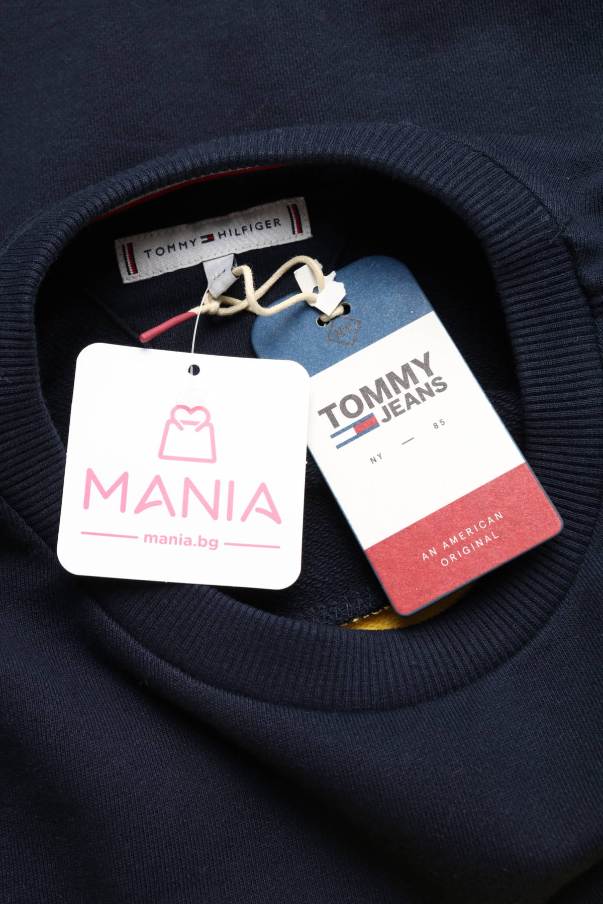 Детска блуза Tommy Hilfiger3 - Mania Детска блуза Tommy Hilfiger3
