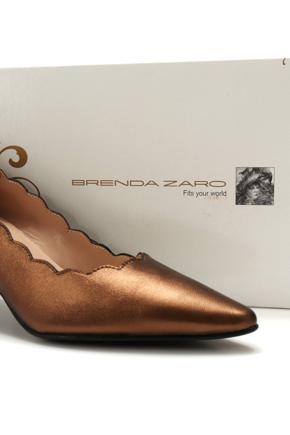 Обувки на ток BRENDA ZARO4
