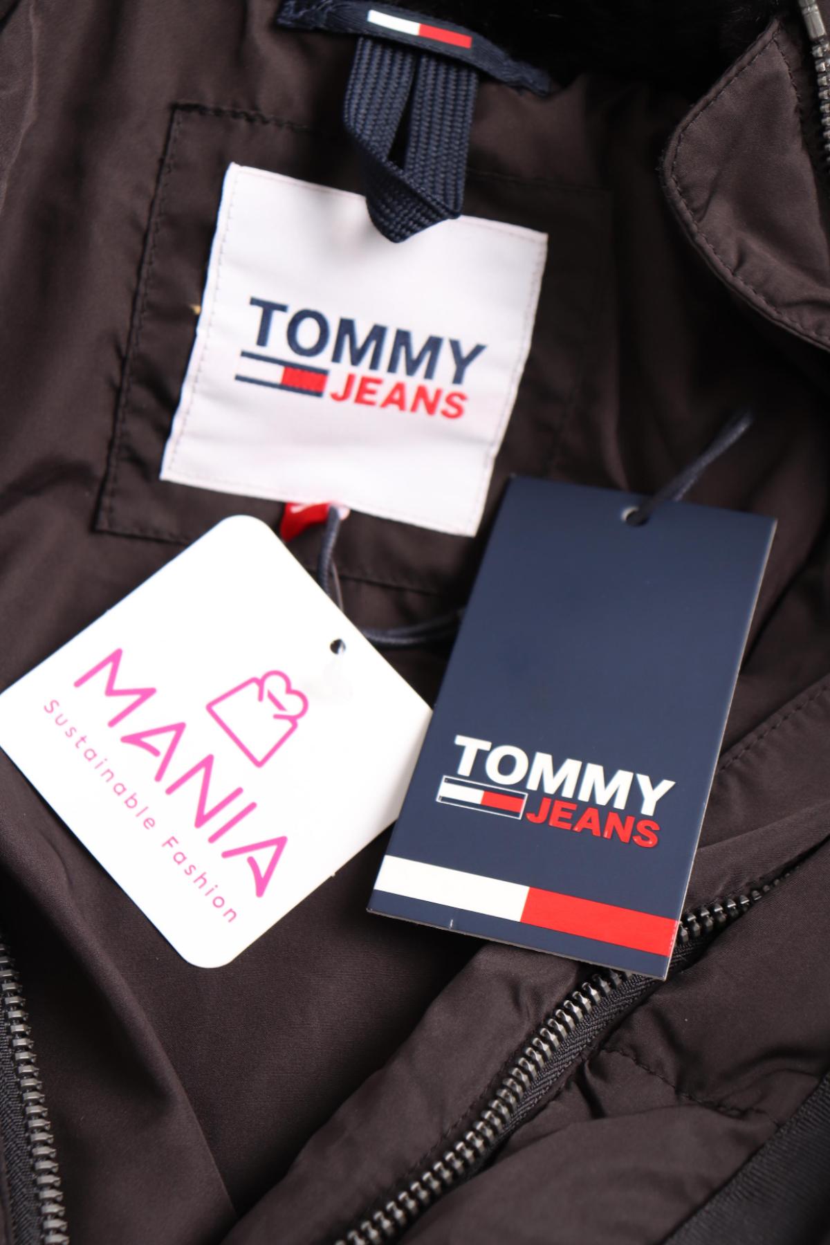 Зимно яке TOMMY JEANS4