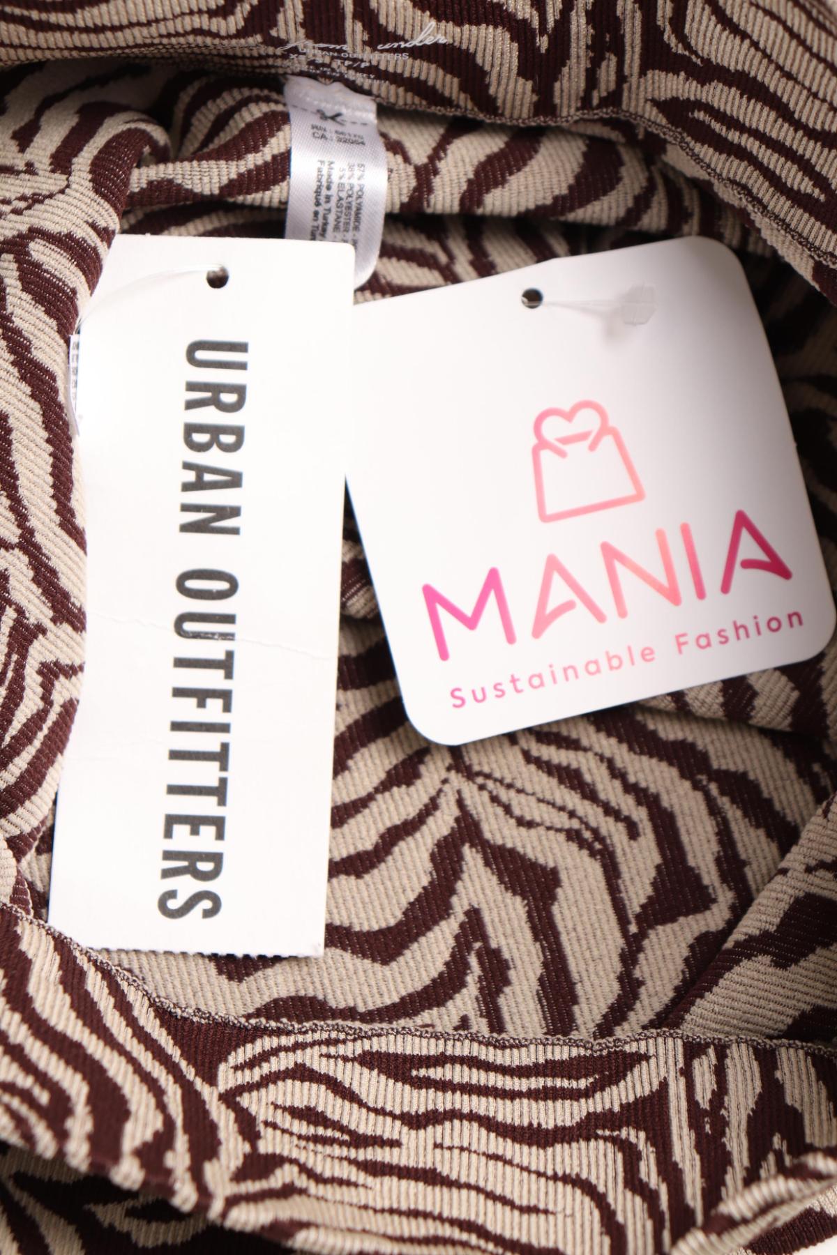 Клин URBAN OUTFITTERS3