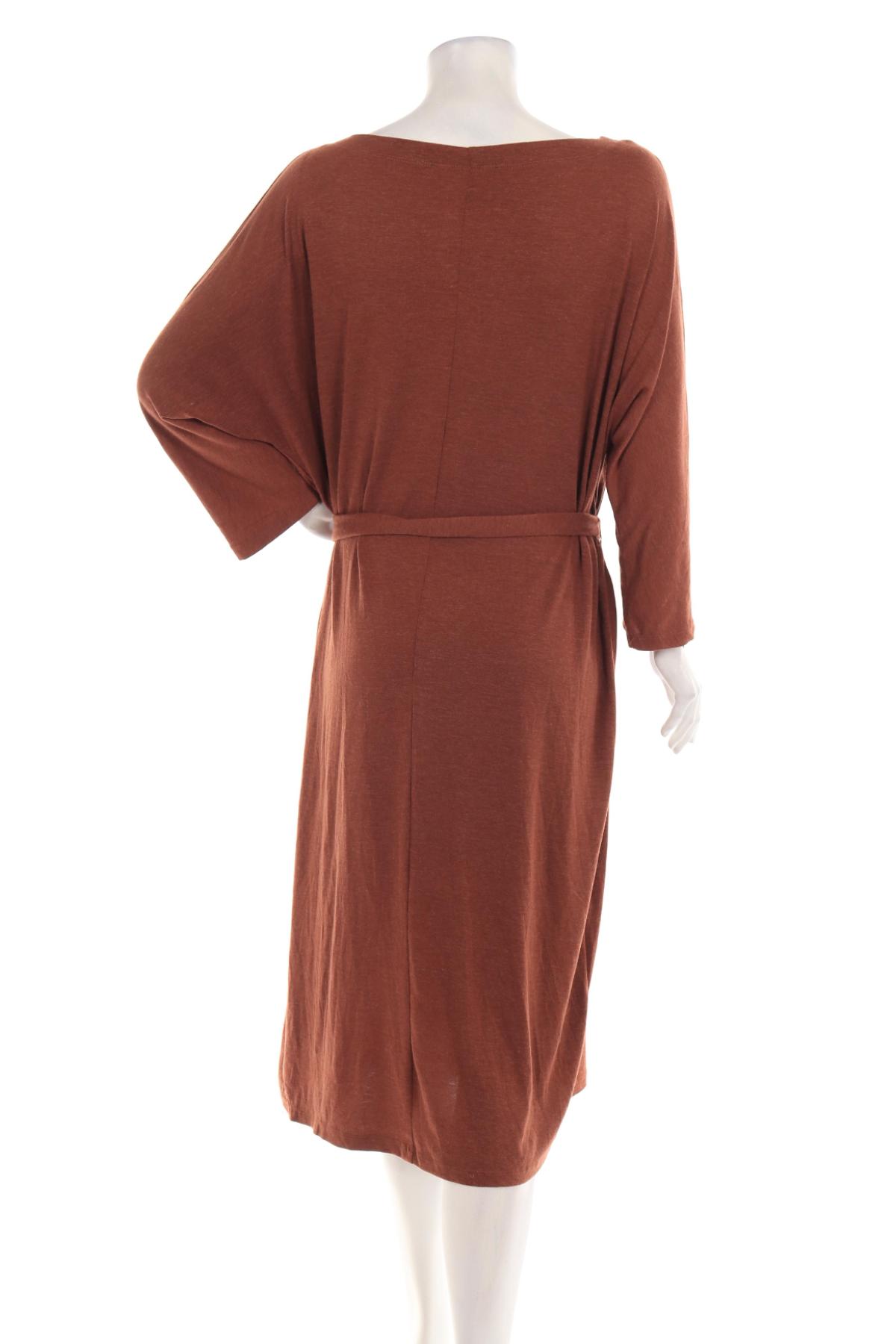 Ежедневна рокля HEMA2