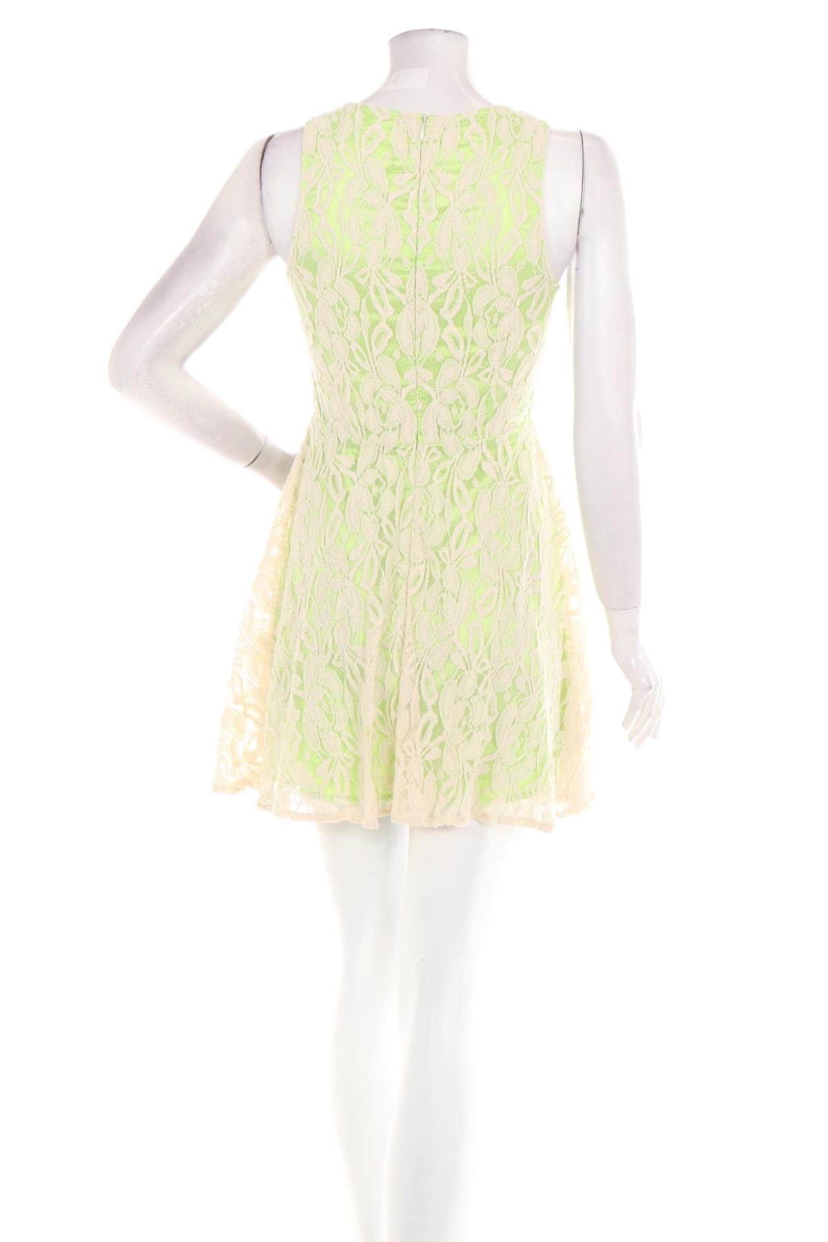 Ежедневна рокля NO NAME2