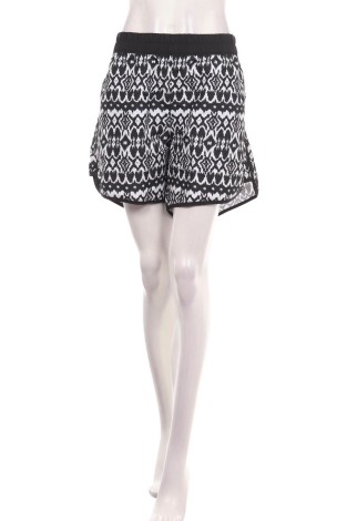 Pantaloni scurţi sport LASCANA