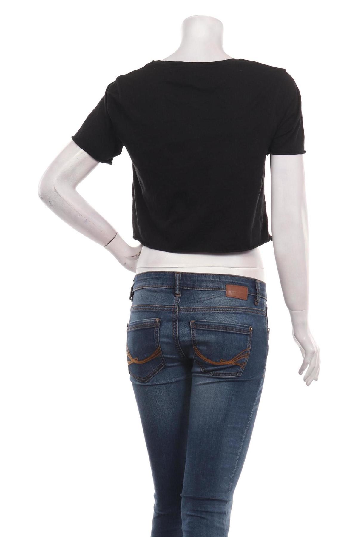 Тениска с щампа GUESS2