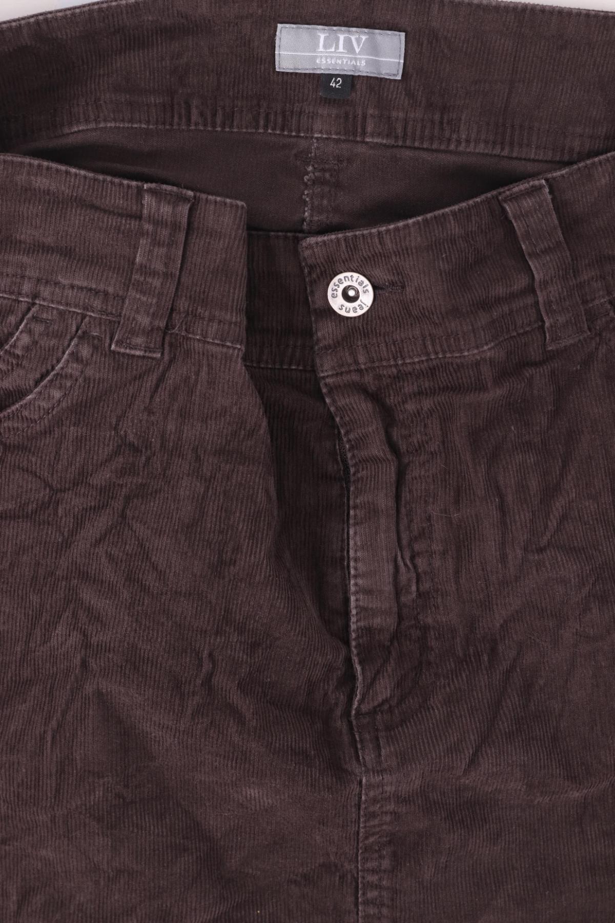 Пола LIV ESSENTIALS3