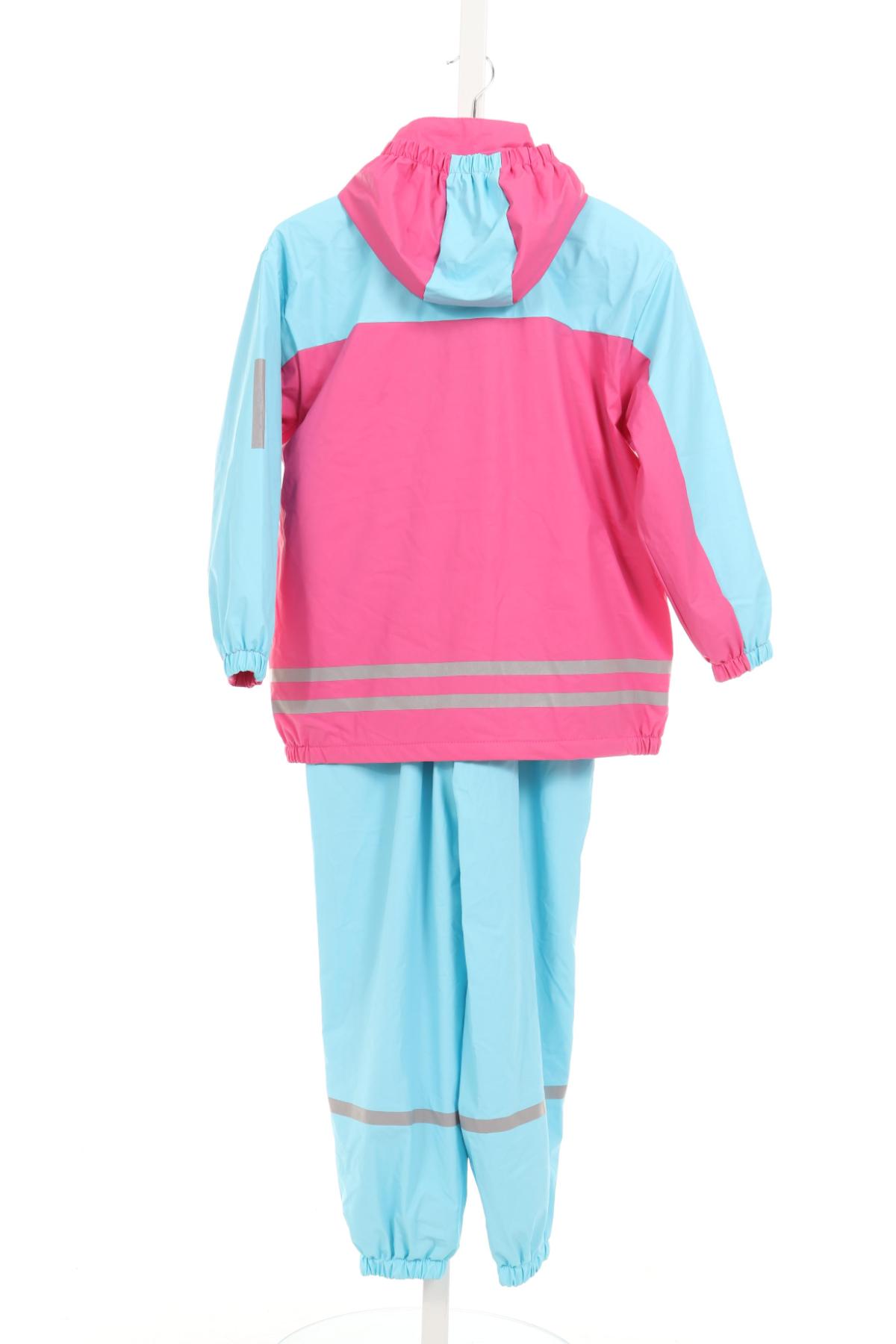 Детски спортен екип PLAYSHOES2