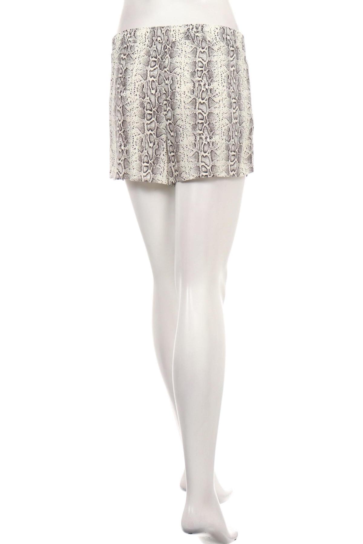 Къси панталони PRIMARK2