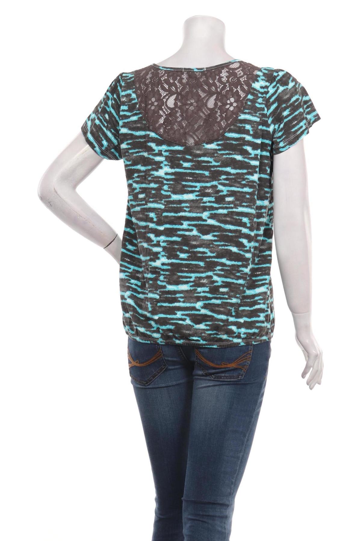 Блузи от Тениски TRUE SPIRIT2