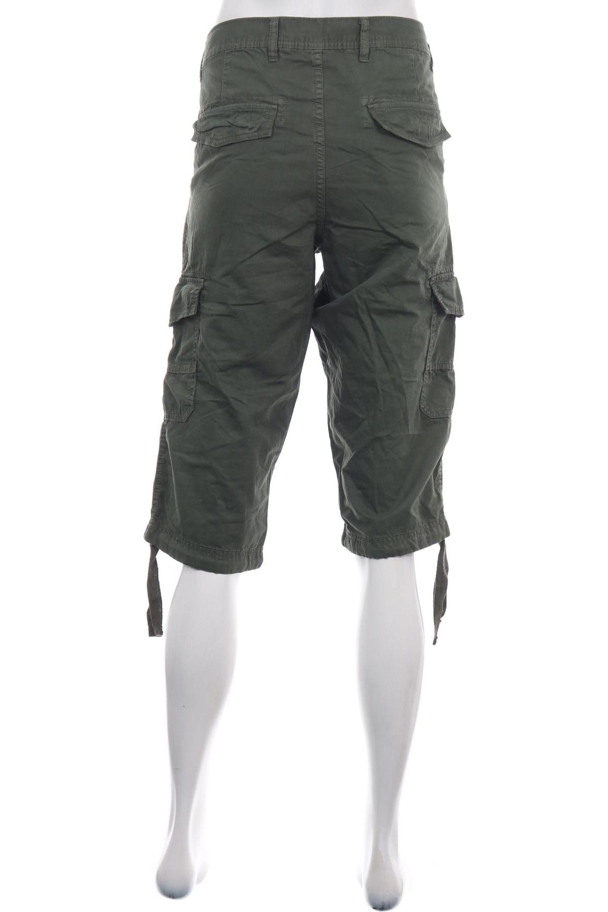 Къси панталони SU2