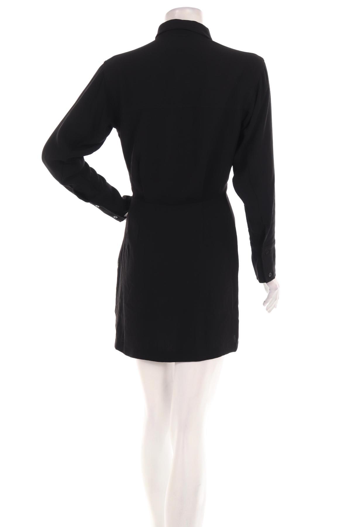 Ежедневна рокля RESERVED2