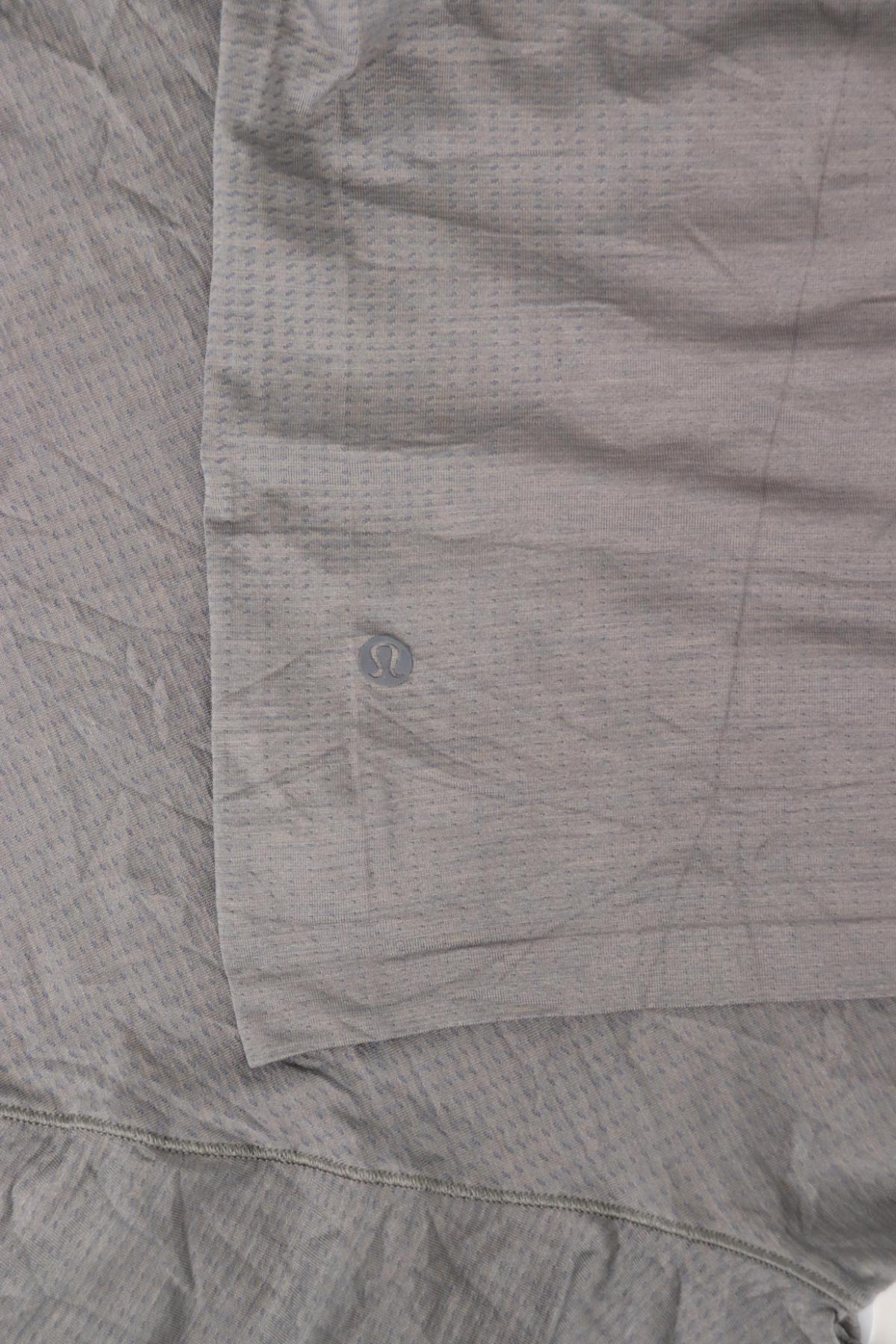 Спортна тениска LULULEMON ATHLETICA3