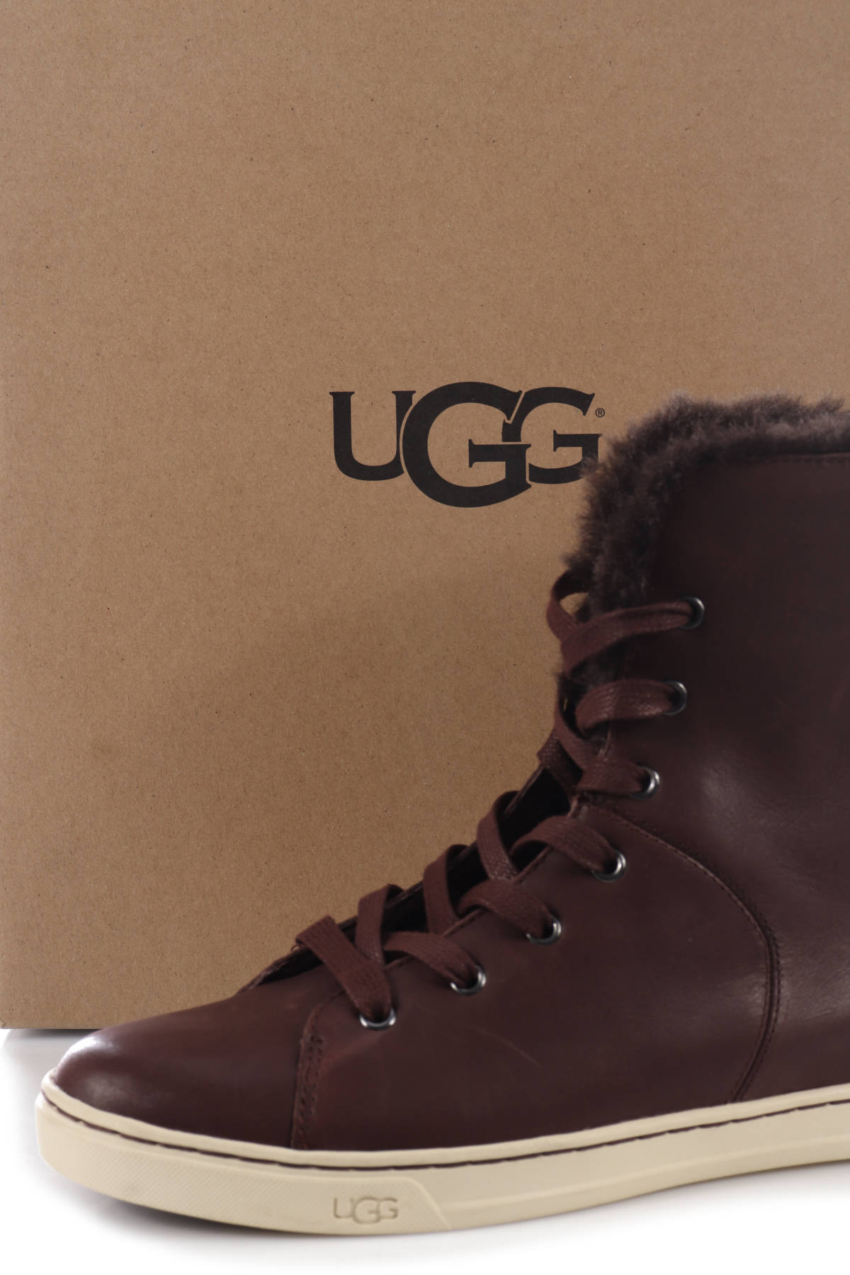 Боти UGG4 - Mania Боти UGG4