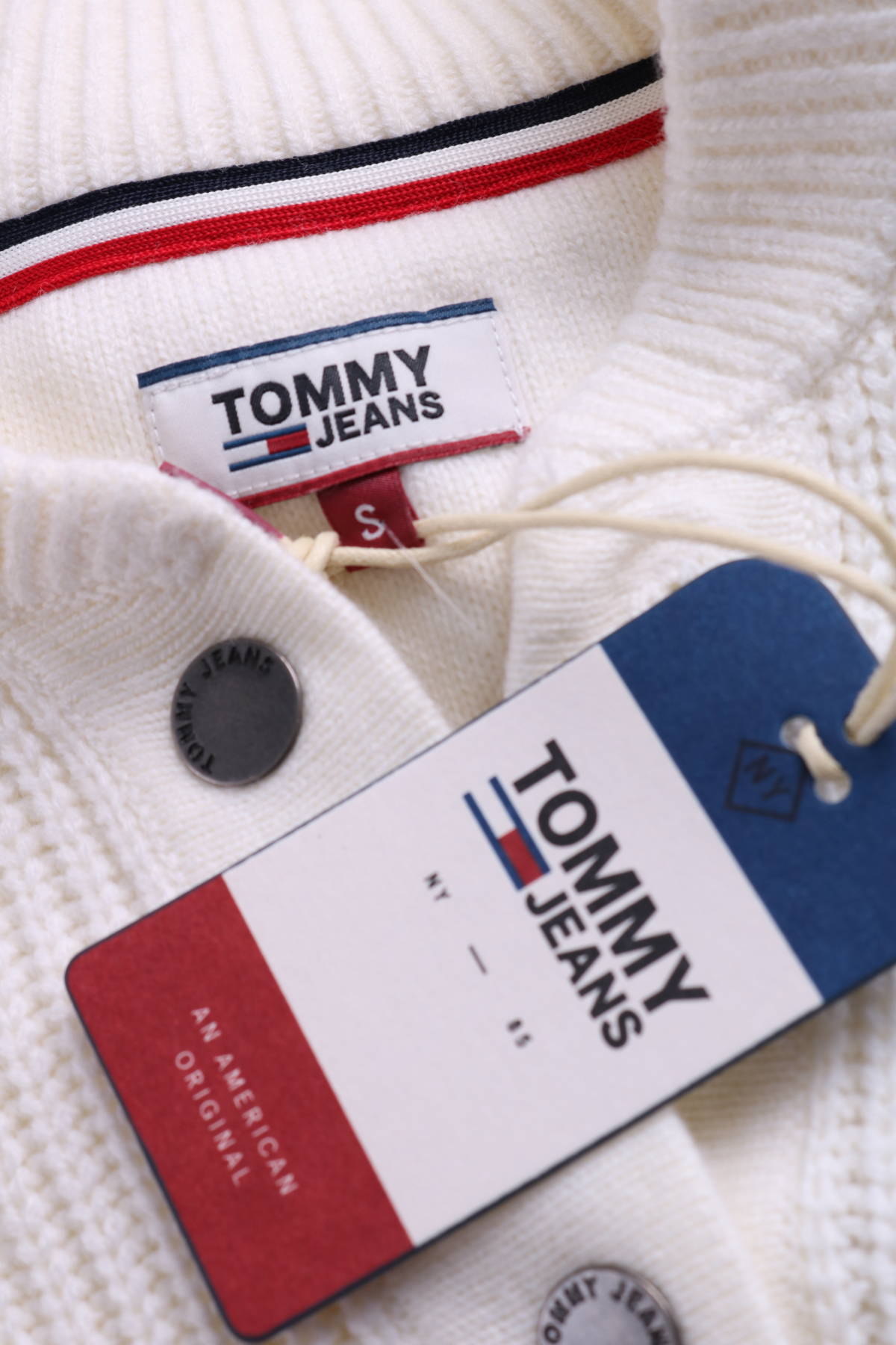 Жилетка Tommy Hilfiger3 - Mania Жилетка Tommy Hilfiger3