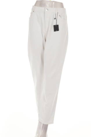 Дънки с висока талия VERO MODA - Mania Дънки с висока талия VERO MODA