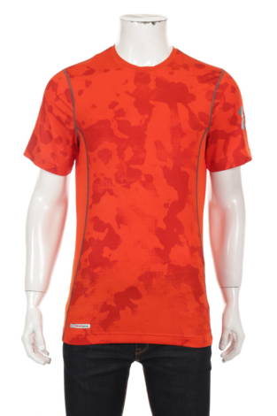 Спортна тениска UNDER ARMOUR - Mania Спортна тениска UNDER ARMOUR