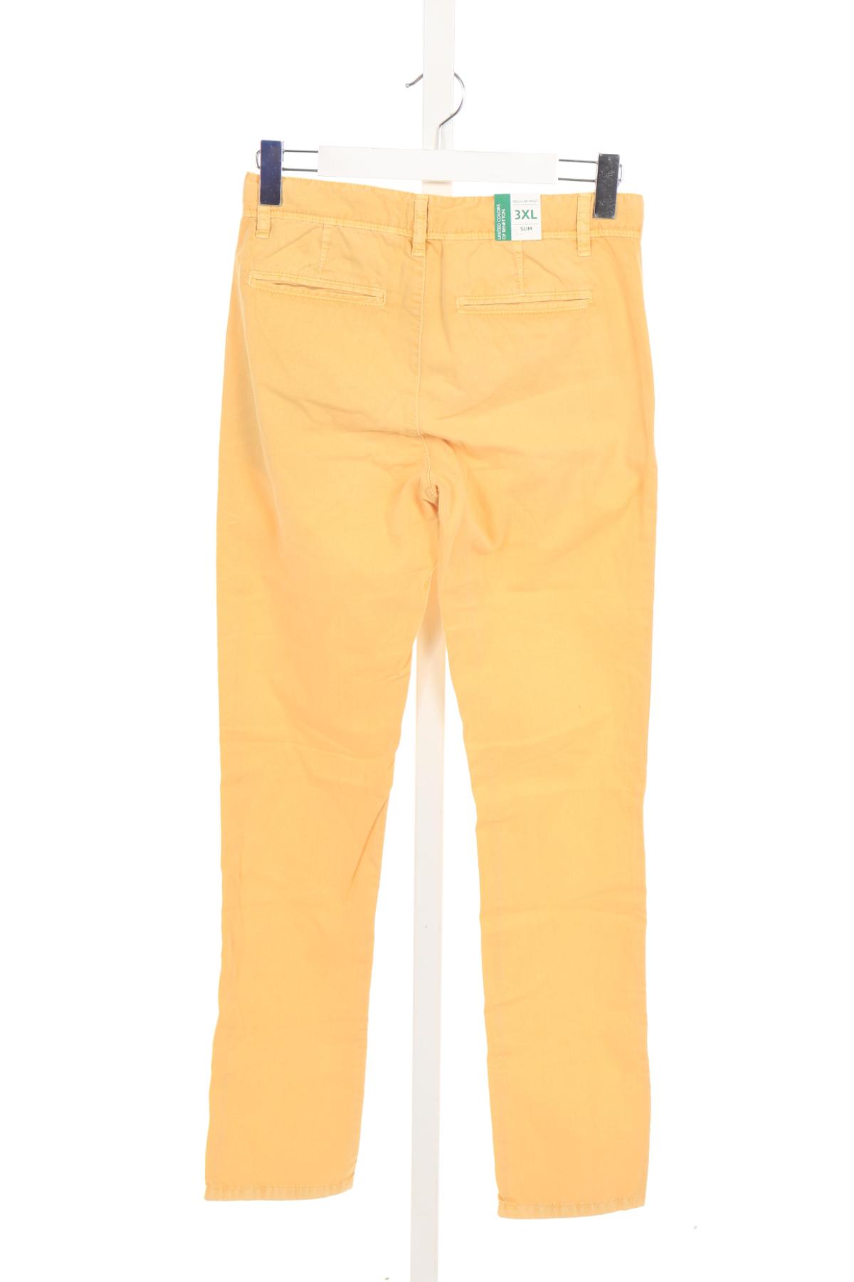 Детски панталон UNITED COLORS OF BENETTON2