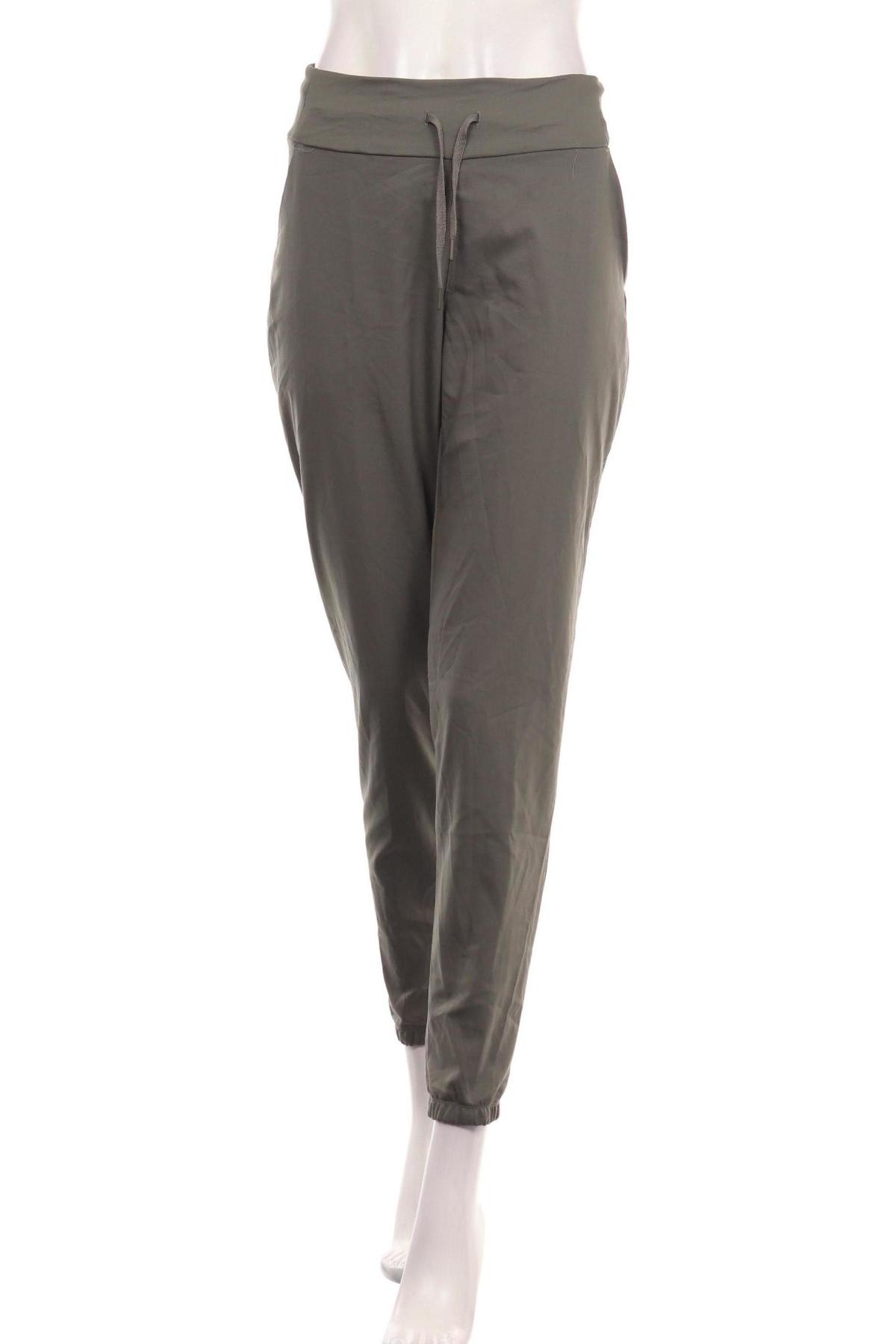 Спортно долнище DECATHLON1