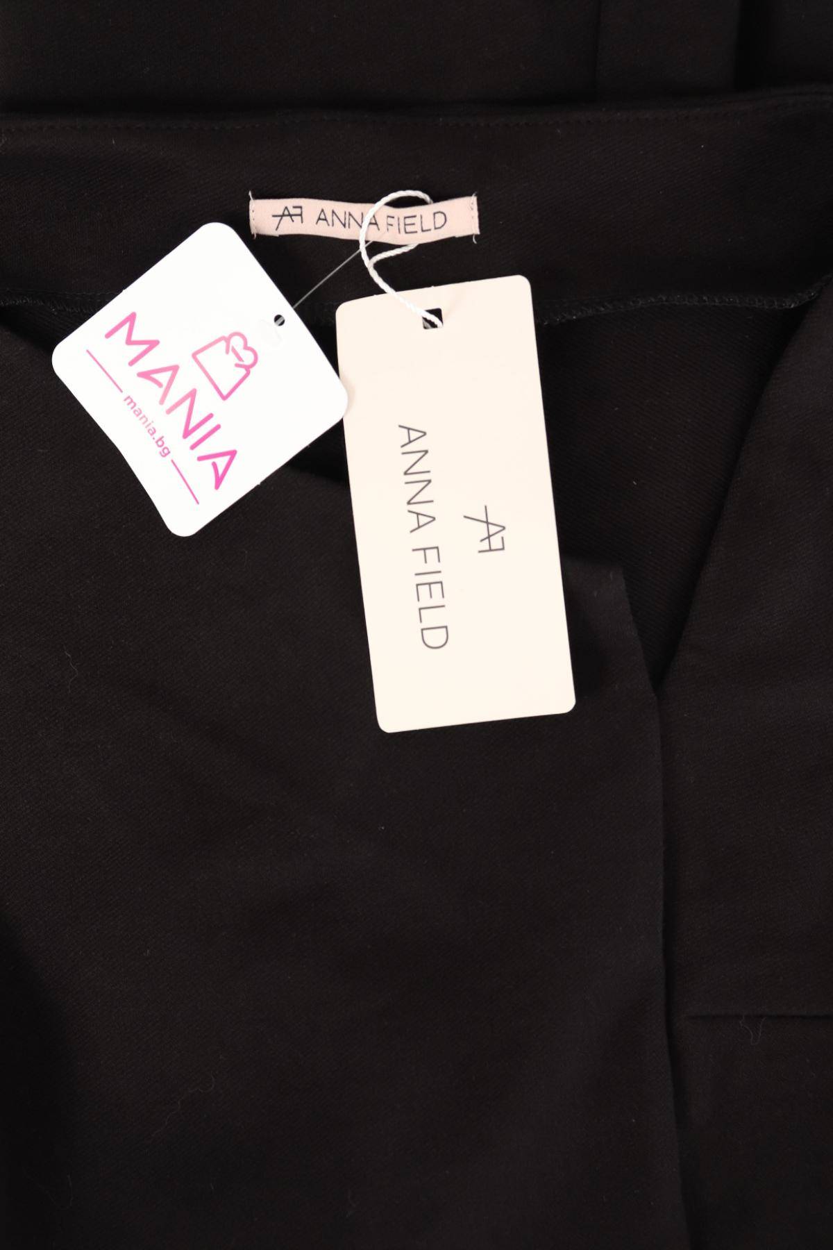 Рокля ANNA FIELD3