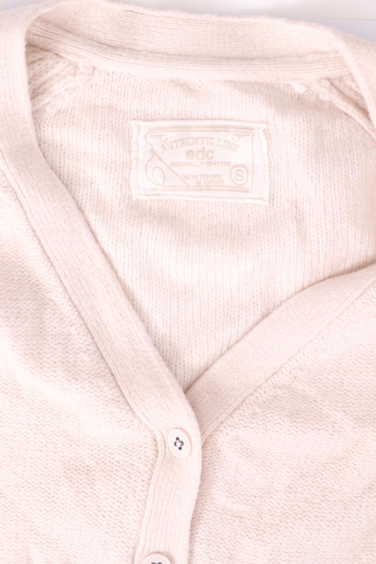 Жилетка EDC BY ESPRIT3