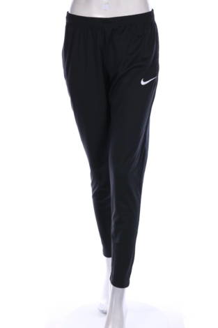 Спортно долнище Nike - Mania Спортно долнище Nike
