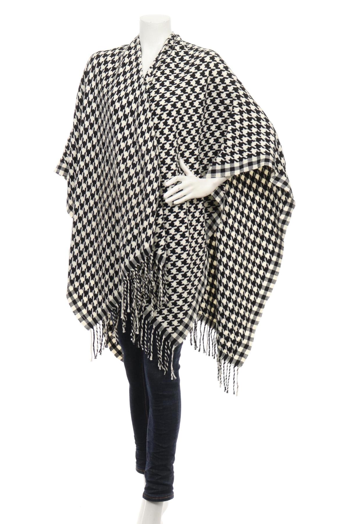 Жилетка NO NAME1