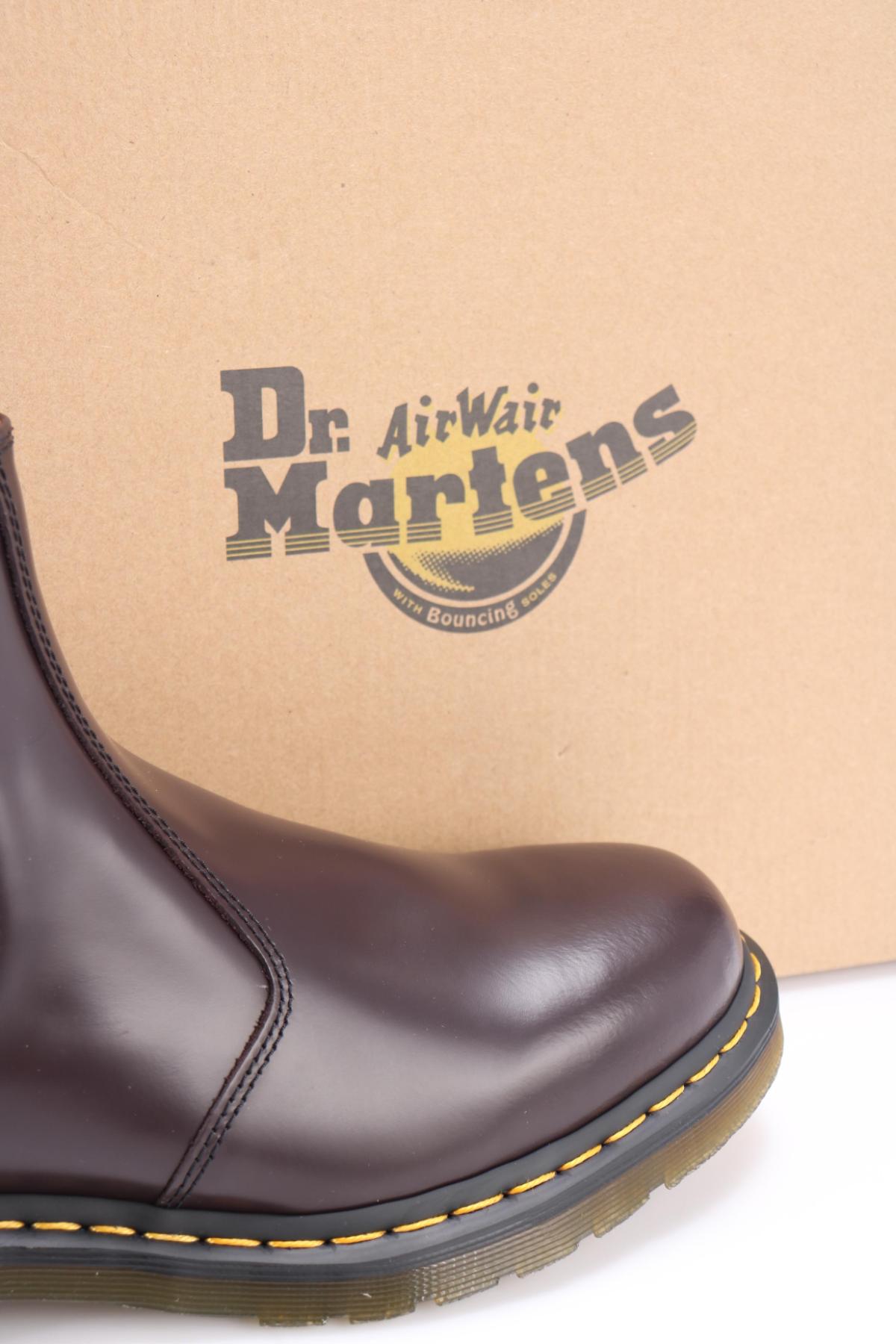 Боти DR. MARTENS4