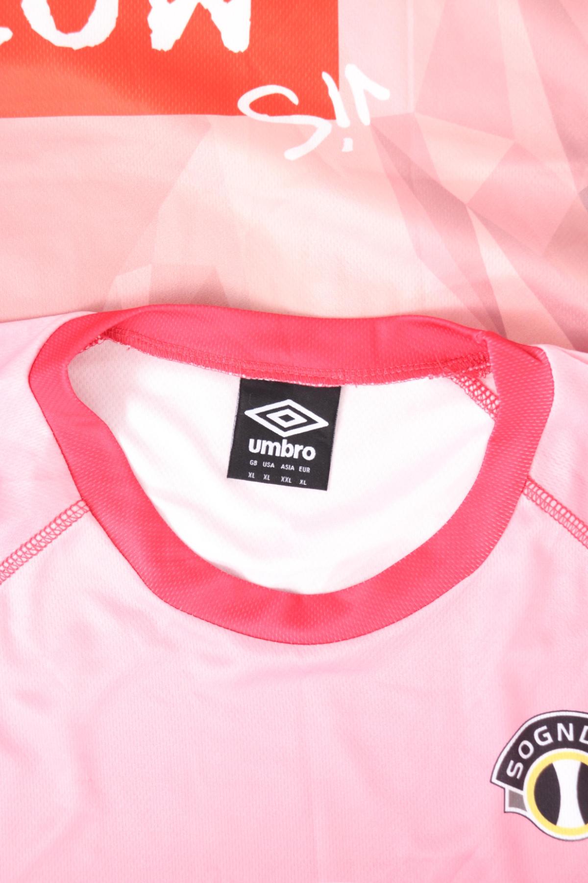 Спортна тениска UMBRO3