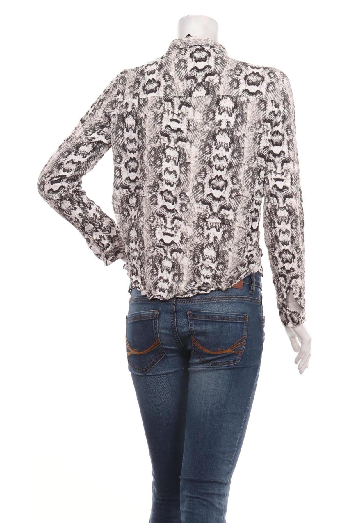 Риза H&M DIVIDED2