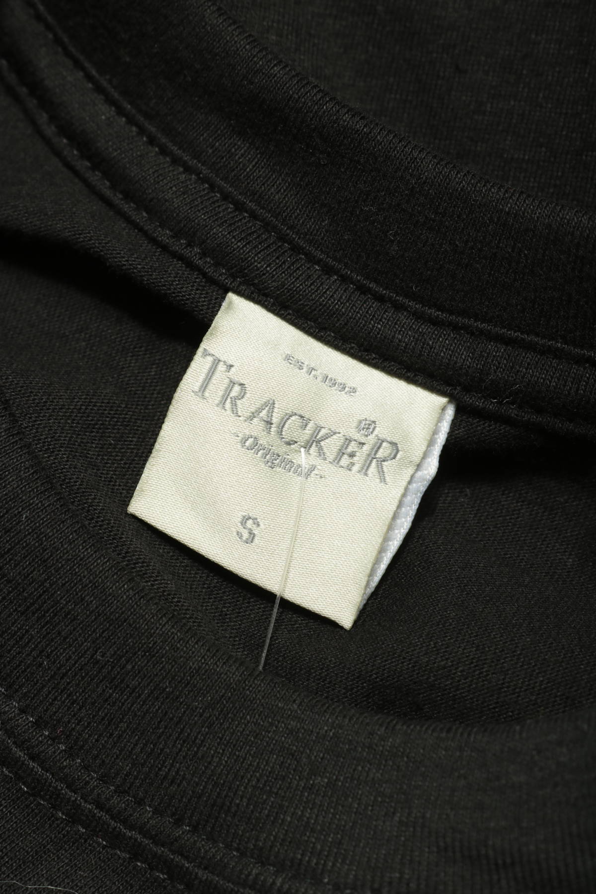 Тениска с щампа TRACKER3