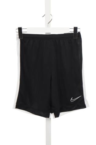 Детски къси панталони NIKE - Mania Детски къси панталони NIKE