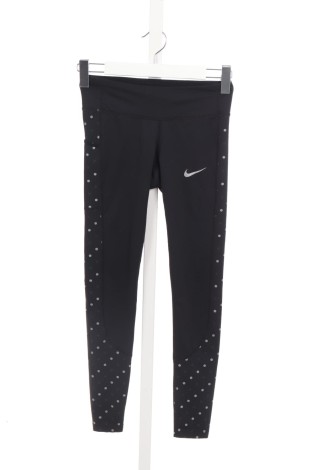 Спортен клин NIKE - Mania Спортен клин NIKE