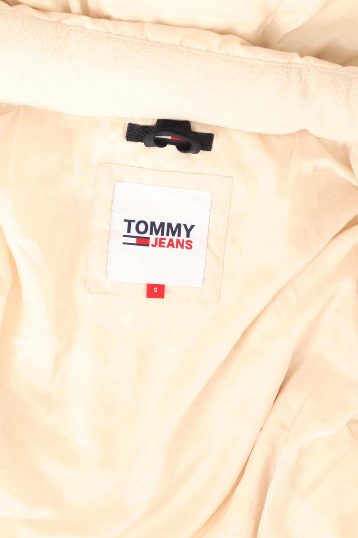 Яке TOMMY JEANS3