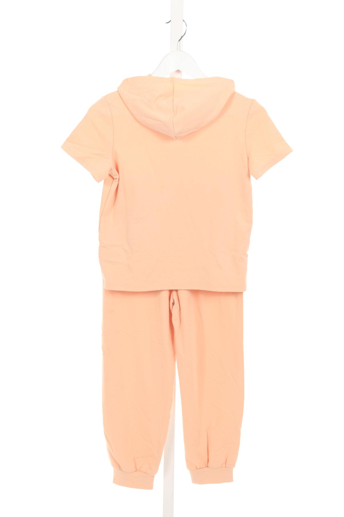 Детски спортен екип SHEIN2