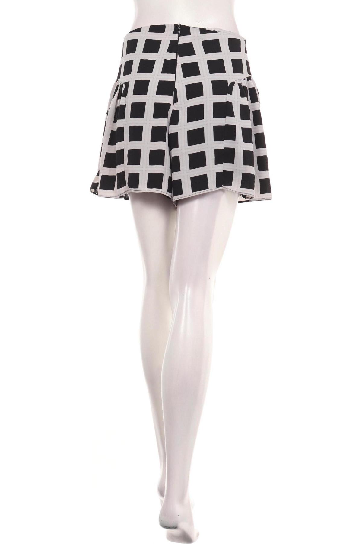 Къси панталони NO NAME2