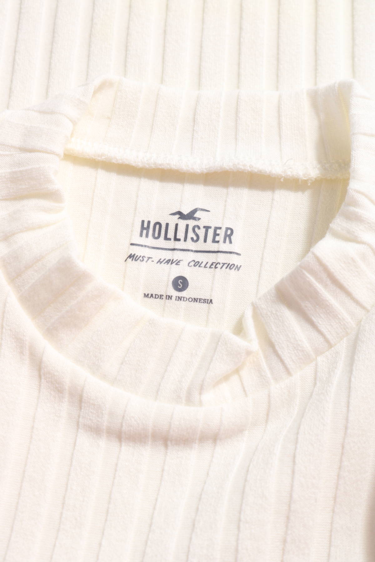 Блуза с поло яка HOLLISTER3