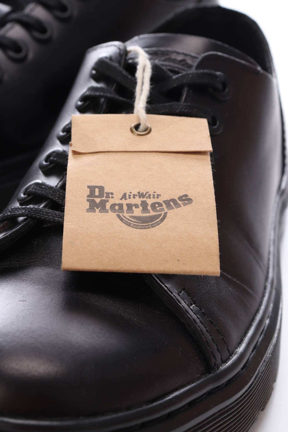 Спортни обувки Dr. Martens4 - Mania Спортни обувки Dr. Martens4