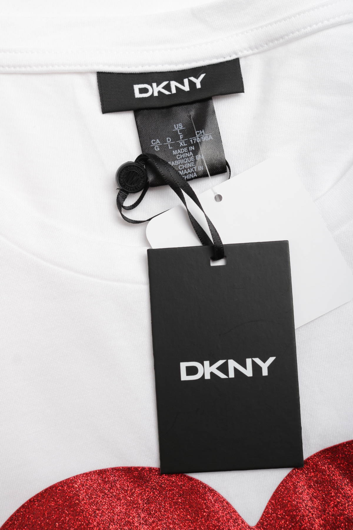Тениска с щампа DKNY3