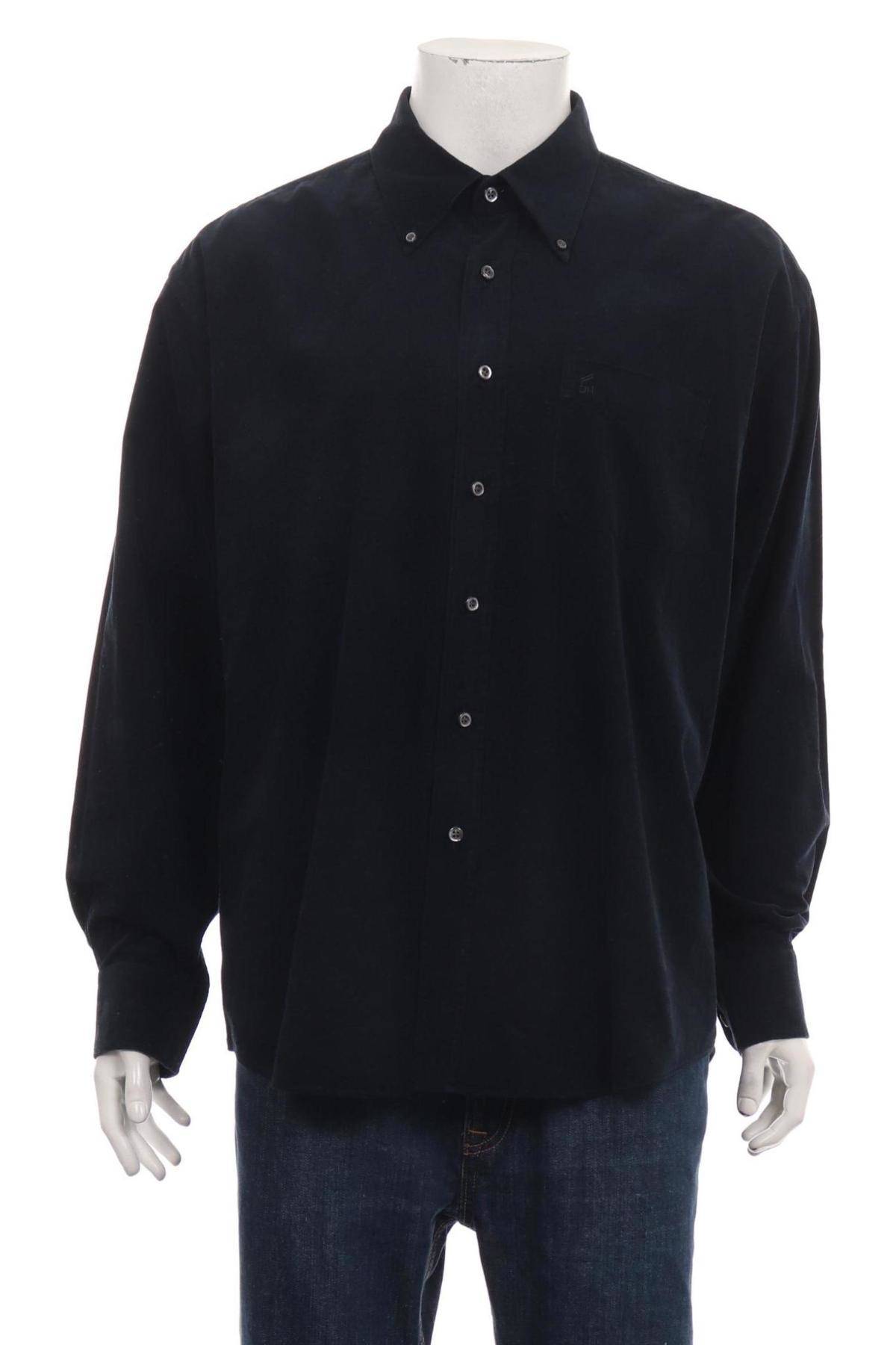 Риза DANIEL HECHTER1